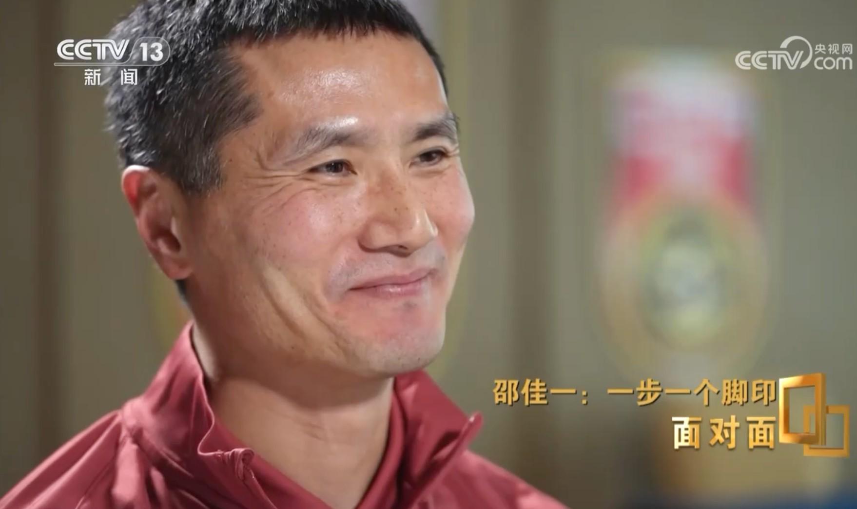 kaiyun开云-邵佳一：14亿人有14亿个教练；苏超、村超球员能在三级联赛站稳再说国足