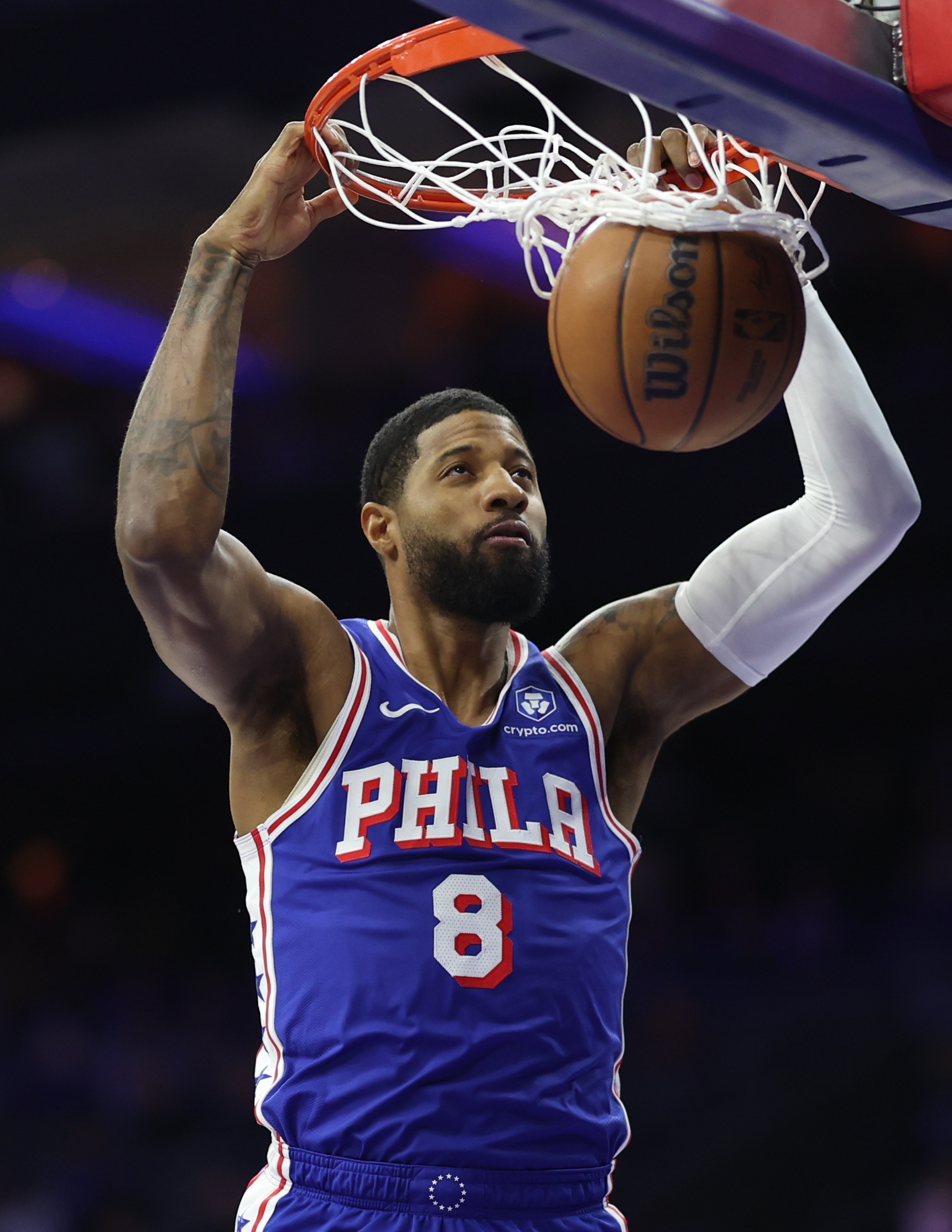 开云体育app-乔大将军！乔治最近5场场均27分6.6板4助3断 投篮50% 三分42.6%